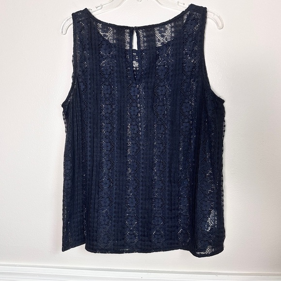3/$20💥 Loft Sheer Floral Lace Sleeveless Camisole Tank Top Navy Blue - Picture 4 of 14